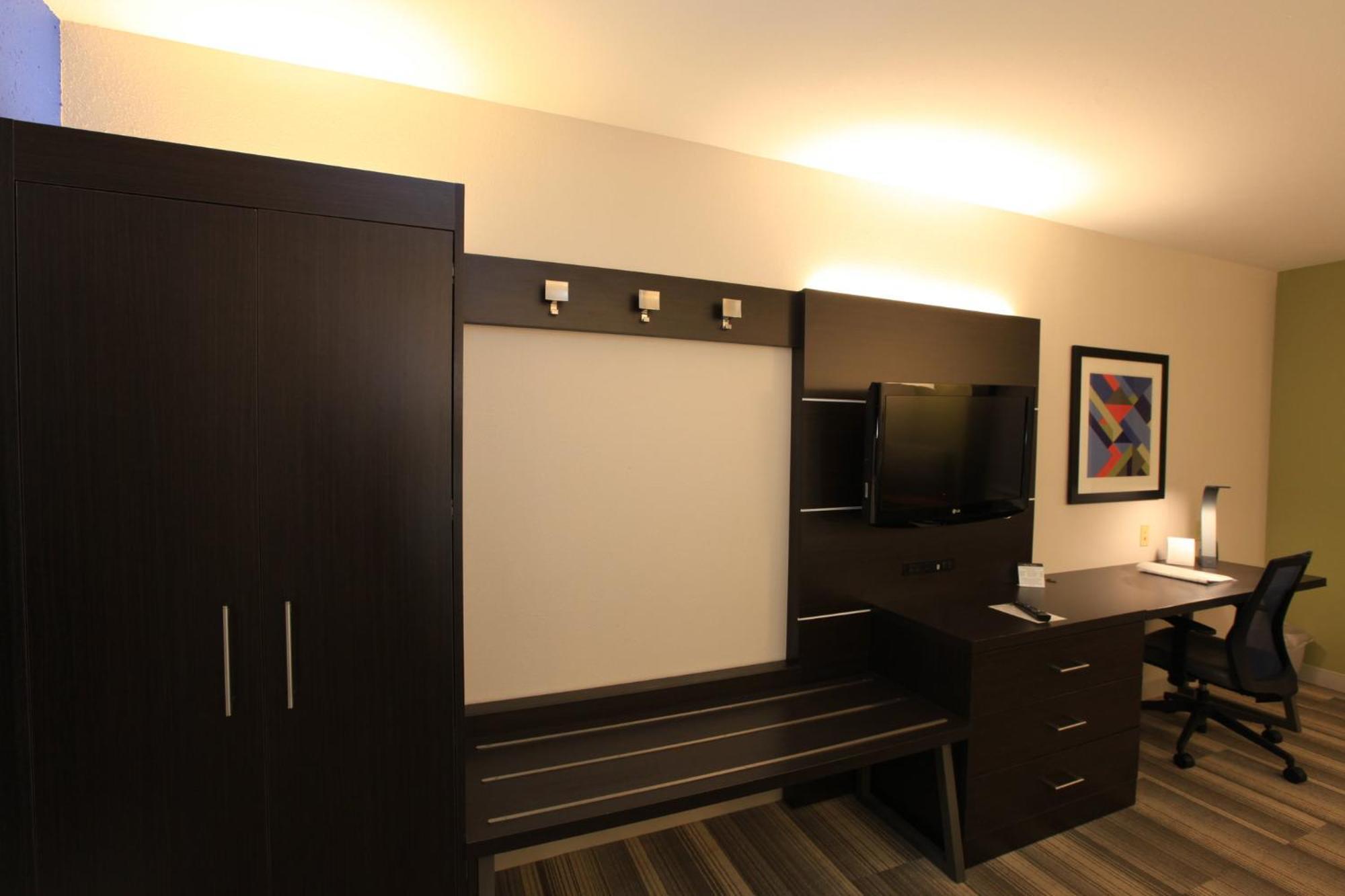 Holiday Inn Express & Suites Chattanooga-Hixson, An Ihg Hotel Esterno foto